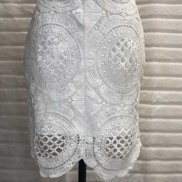 Nazz Couture white crochet turtleneck sleeveless dress. Size S. Minor flaws. - Picture 14 of 16